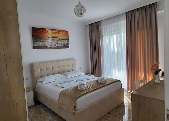 Apartment Fishta Q5 24