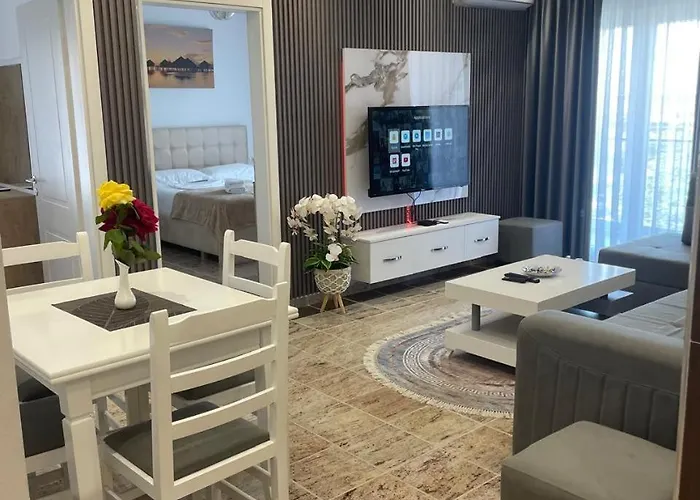 Apartment Fishta Q5 24